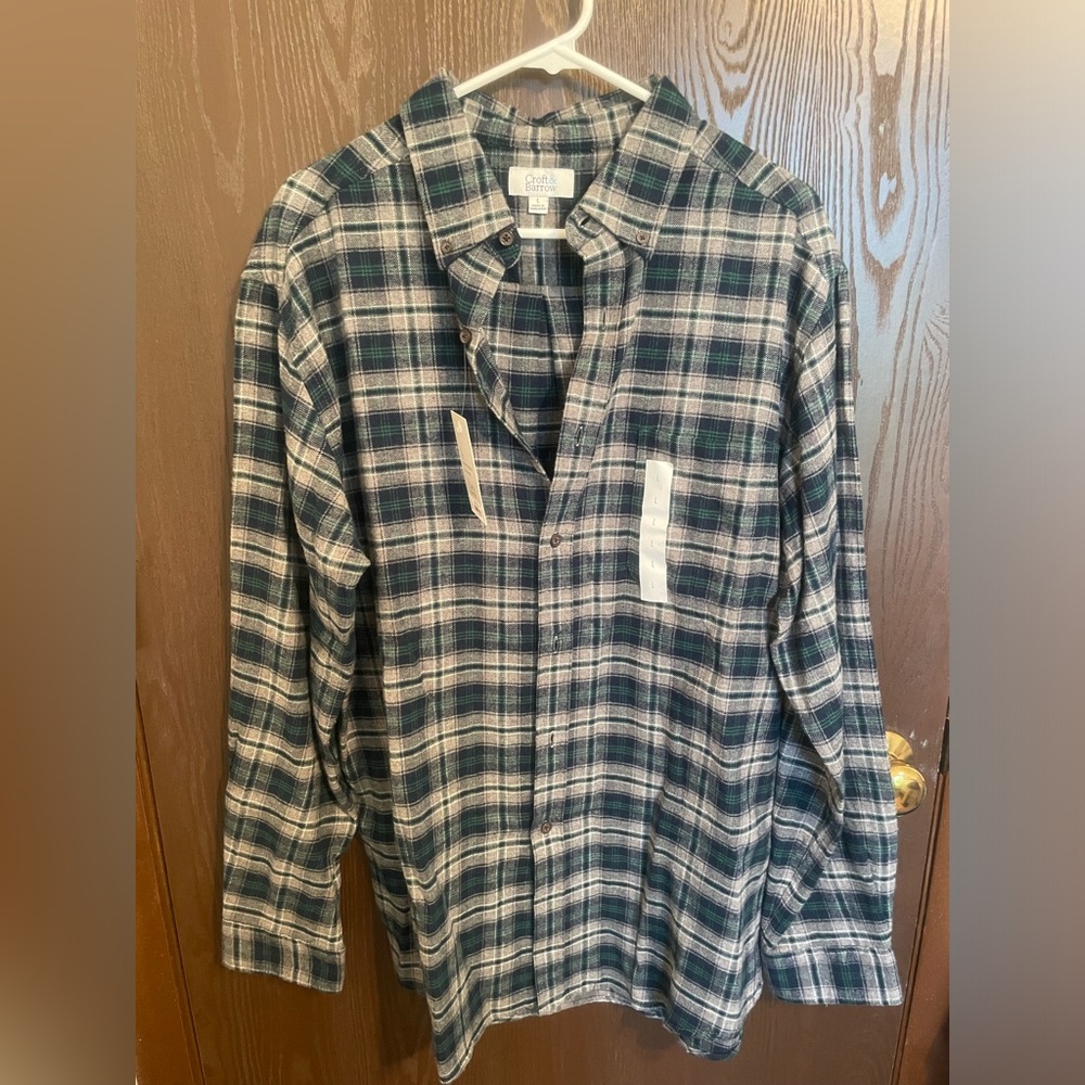 NWT Craft & barrow men’s plaid flannel shirt - Size L